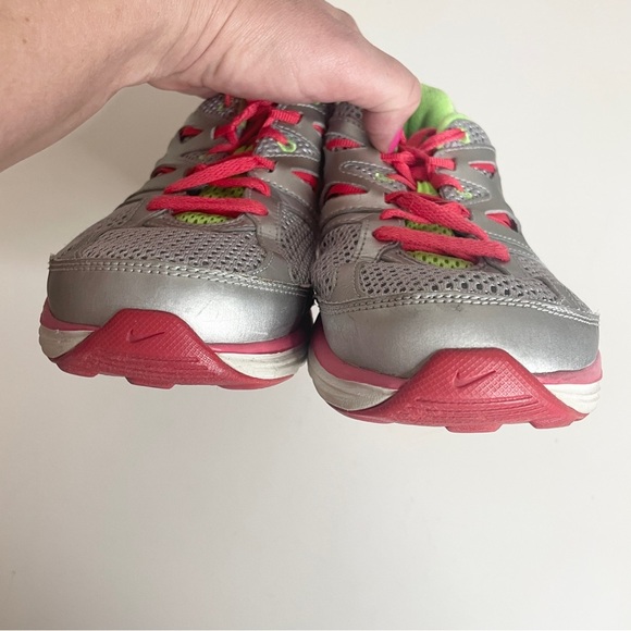 Nike Size 8 Womens Dual Fusion Lite 599560-001 Gray Running Shoes Silver - Picture 9 of 11